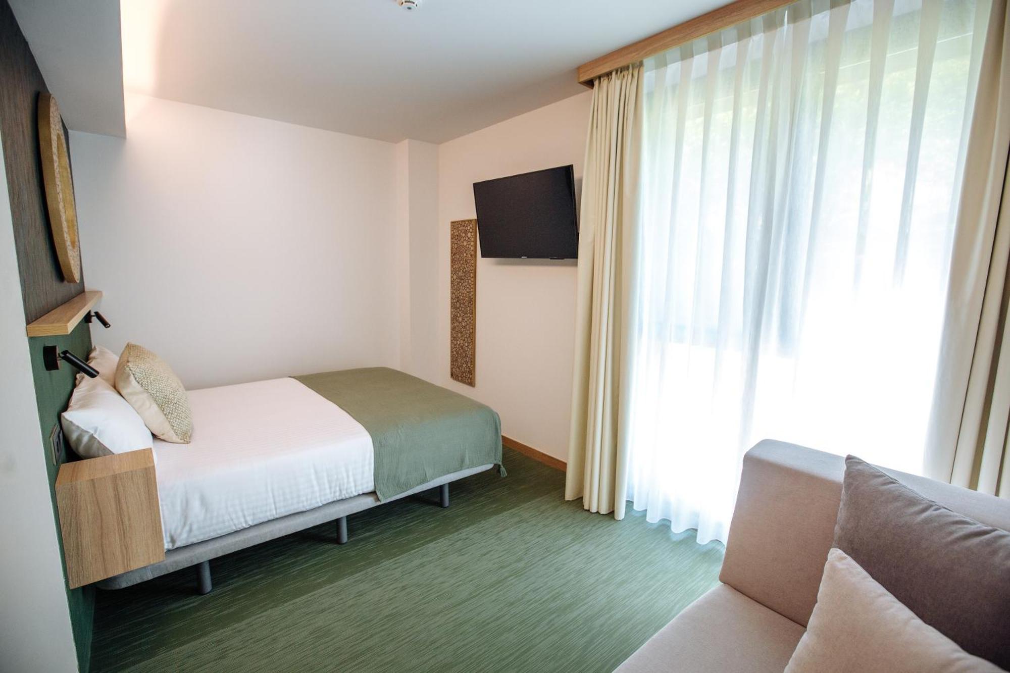 Hotel Ecos del Sella Onís Habitación foto